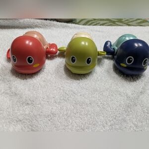 ♻️ 3/25$ ♻️ Colorful Whale Bath Toys Set